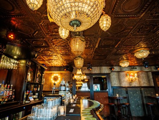 bar {{brizy_dc_image_alt imageSrc=